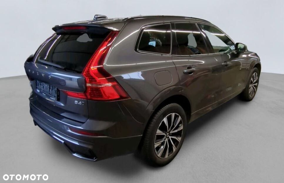 Volvo XC 60 - 4