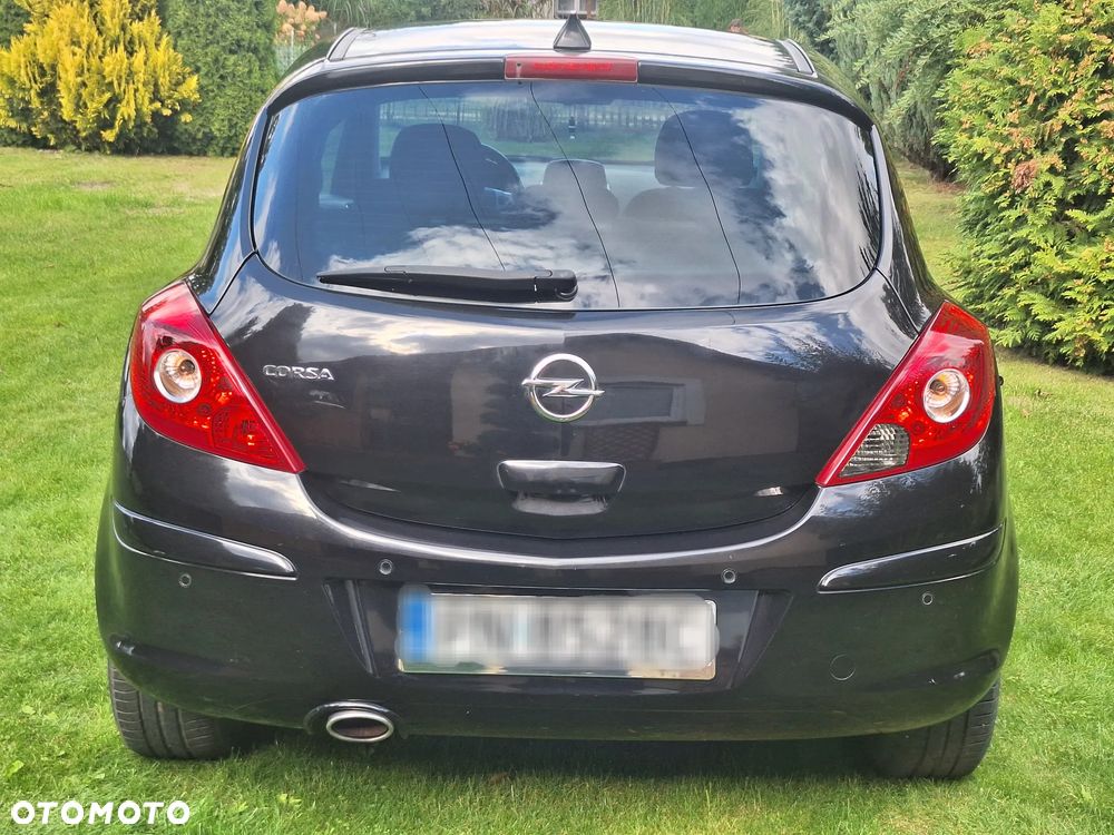 Opel Corsa 1.4 16V 150 Jahre - 4