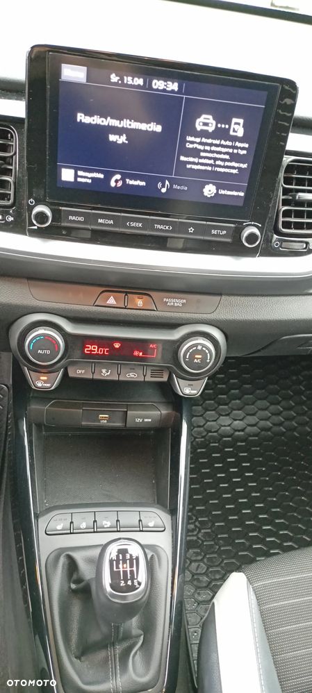 Kia Stonic 1.0 T-GDI L Business Line - 10