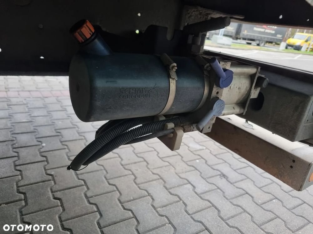 Schmitz Cargobull Varios / MEGA - 3