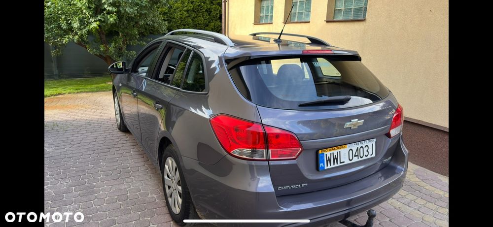 Chevrolet Cruze 1.6 LS - 2