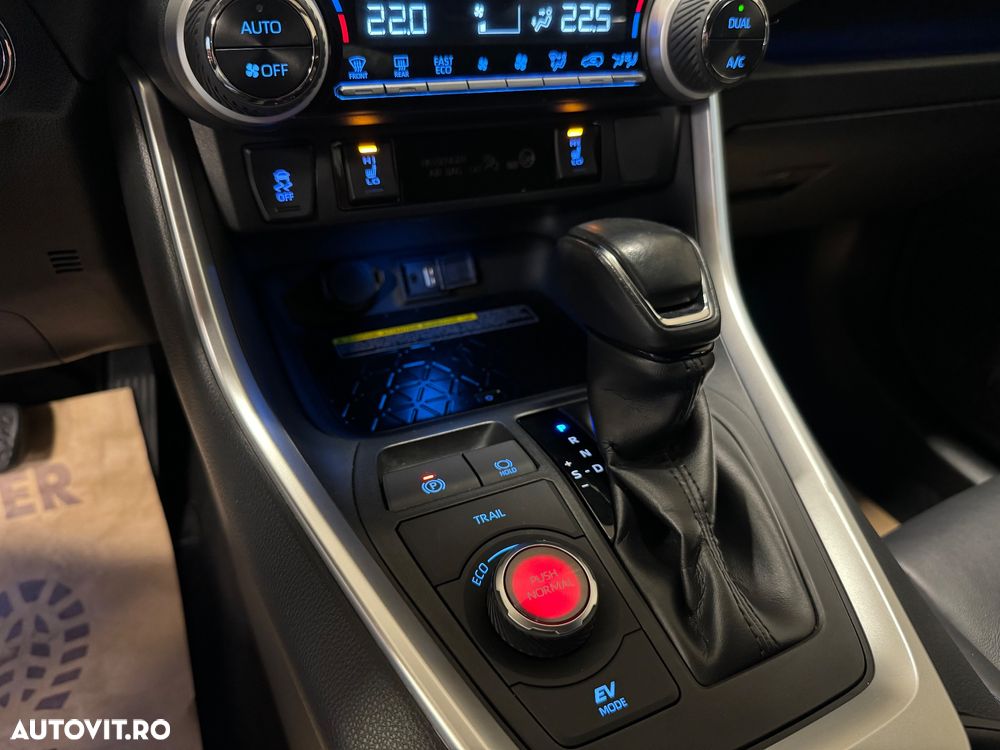 Toyota RAV4 2.5 4x4 Hybrid Black Edition - 22