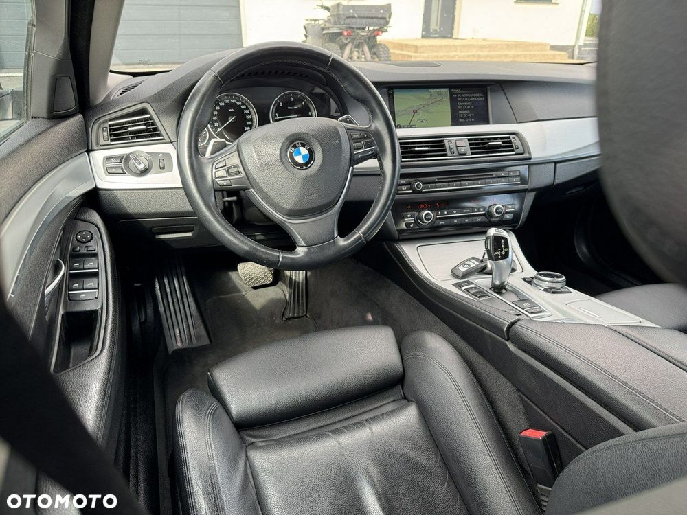 BMW Seria 5 520d - 7