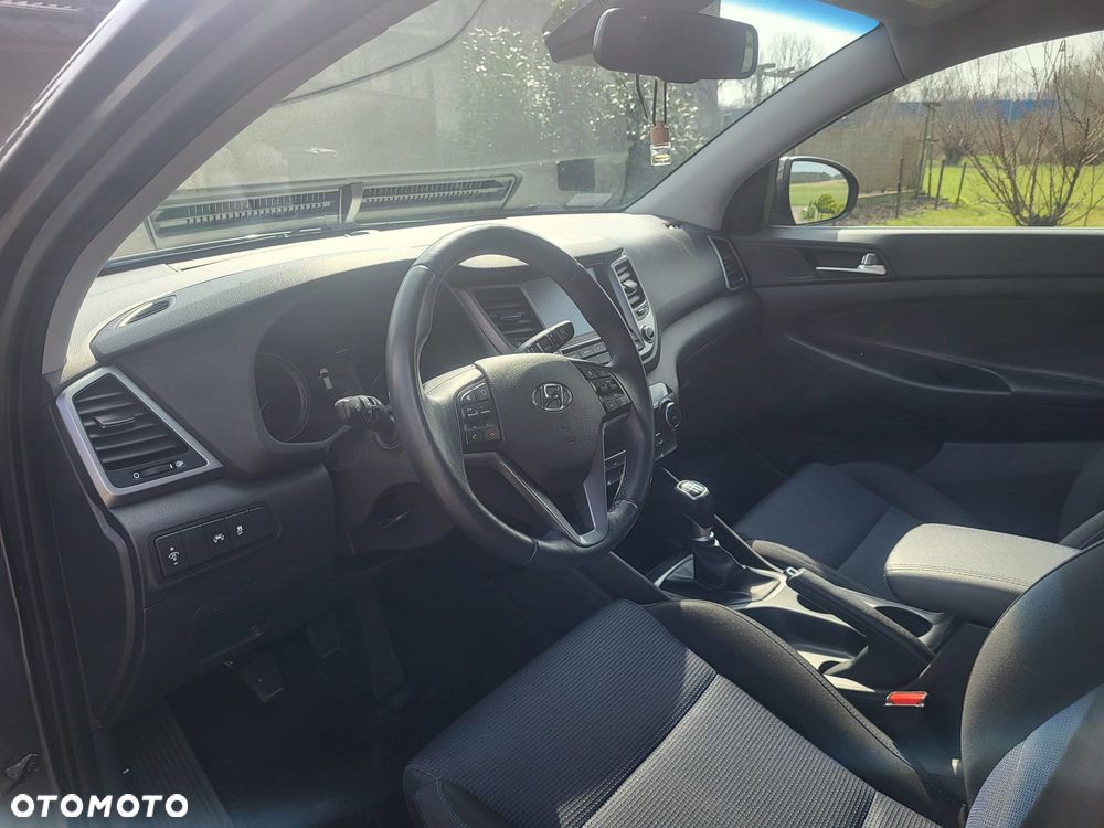 Hyundai Tucson 1.6 T-GDI Comfort 4WD - 12