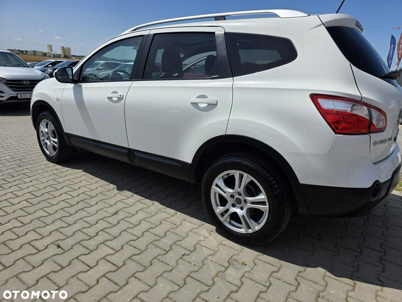 Nissan Qashqai+2 2.0 Tekna - 16