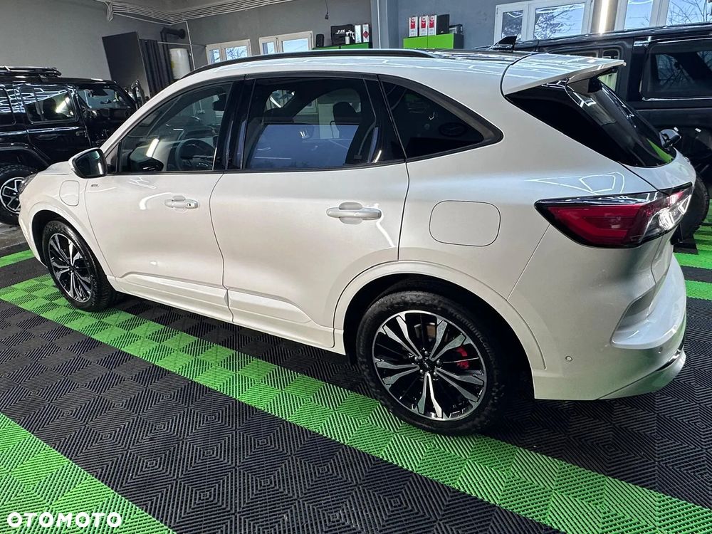 Ford Kuga 2.5 Duratec PHEV ST-LINE X - 2