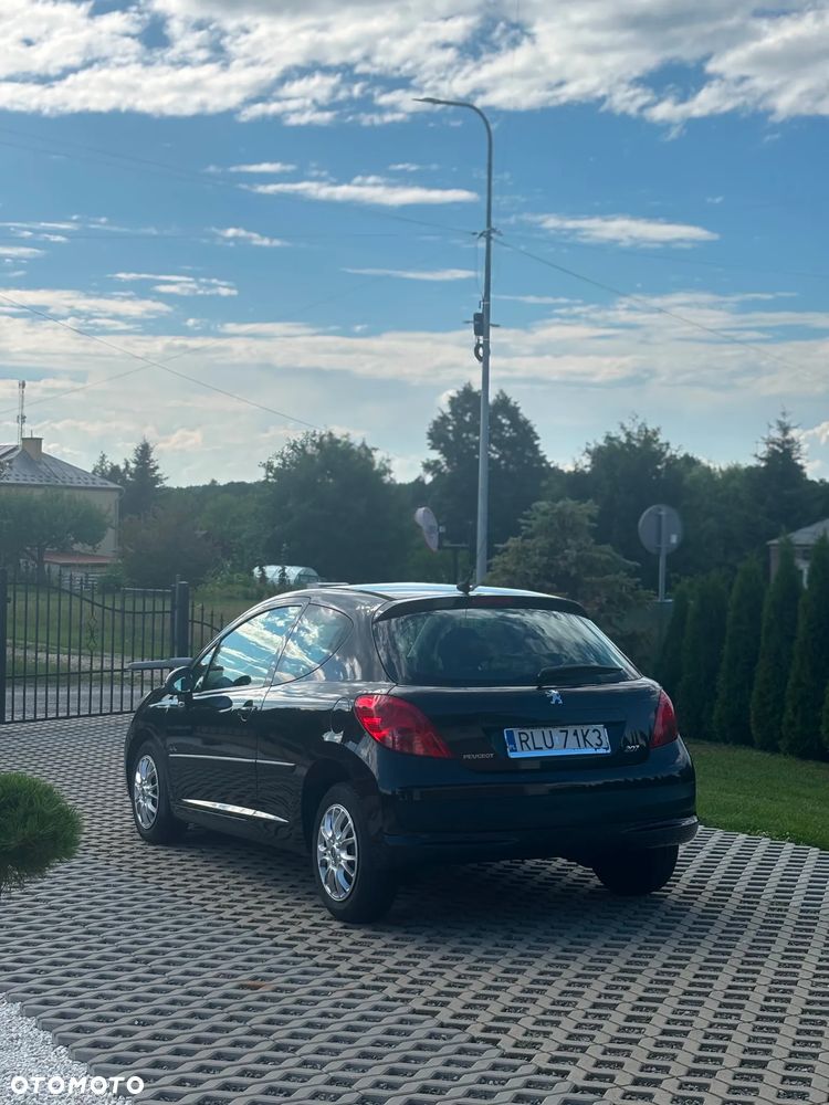 Peugeot 207 - 4