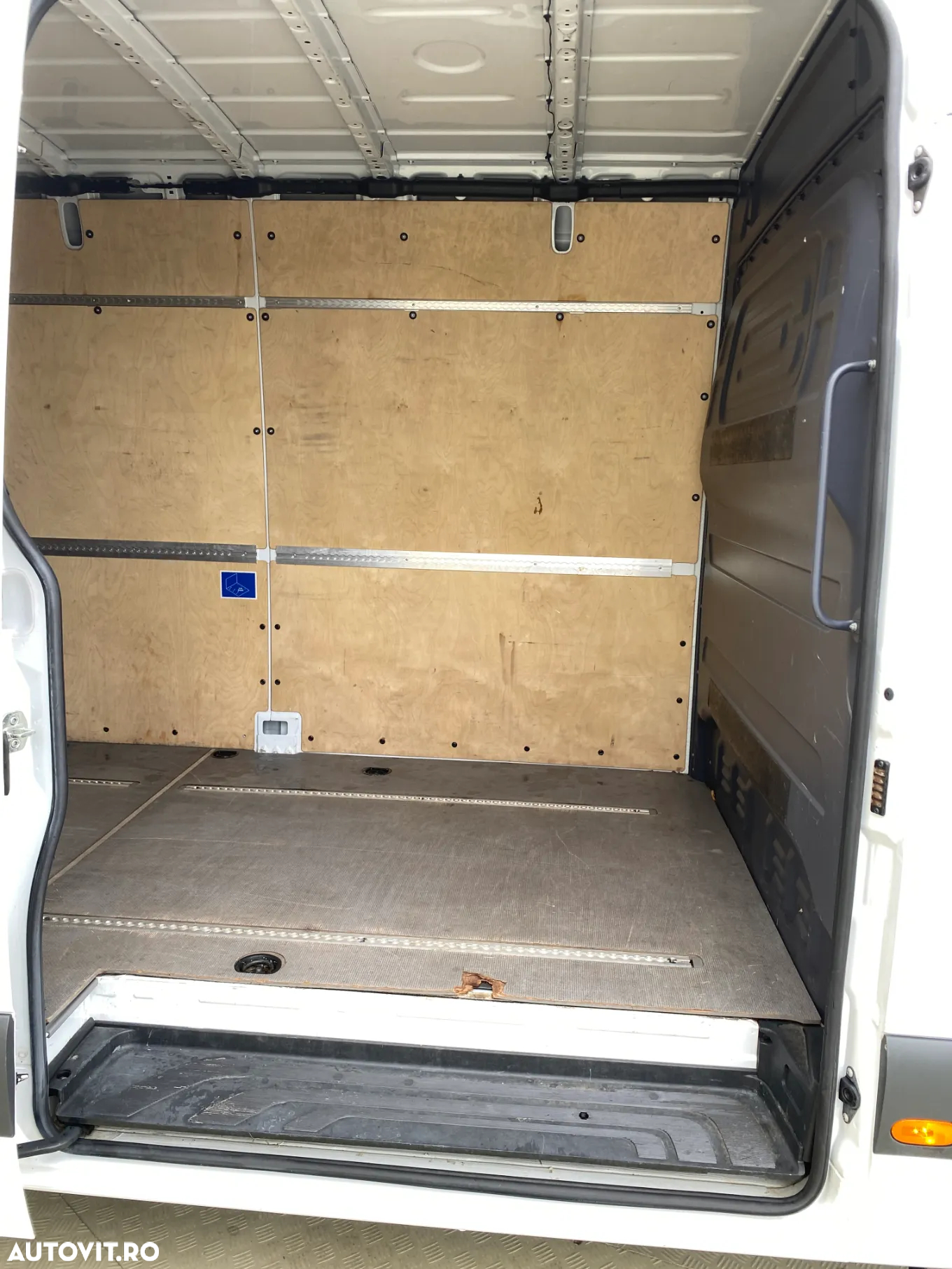 Mercedes-Benz Sprinter 319CDI LUNG AUTOMAT - 17
