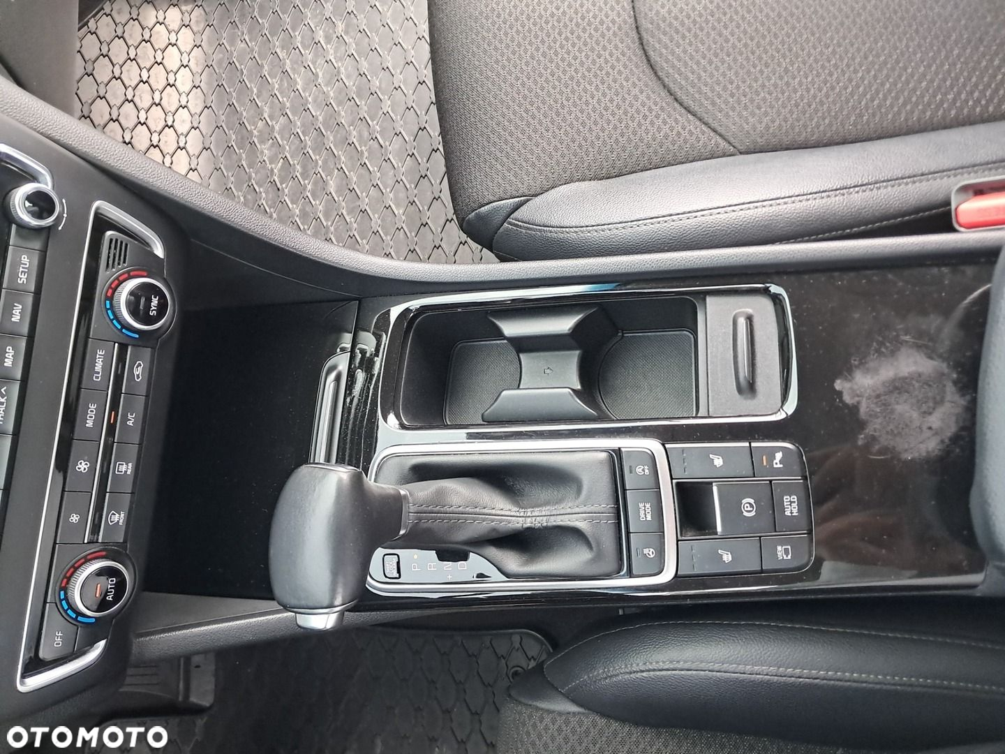 Kia Optima 1.6 T-GDI L DCT - 19