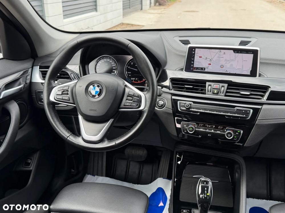 BMW X1 sDrive18i Sport Line - 8