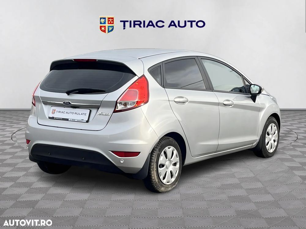 Ford Fiesta - 5