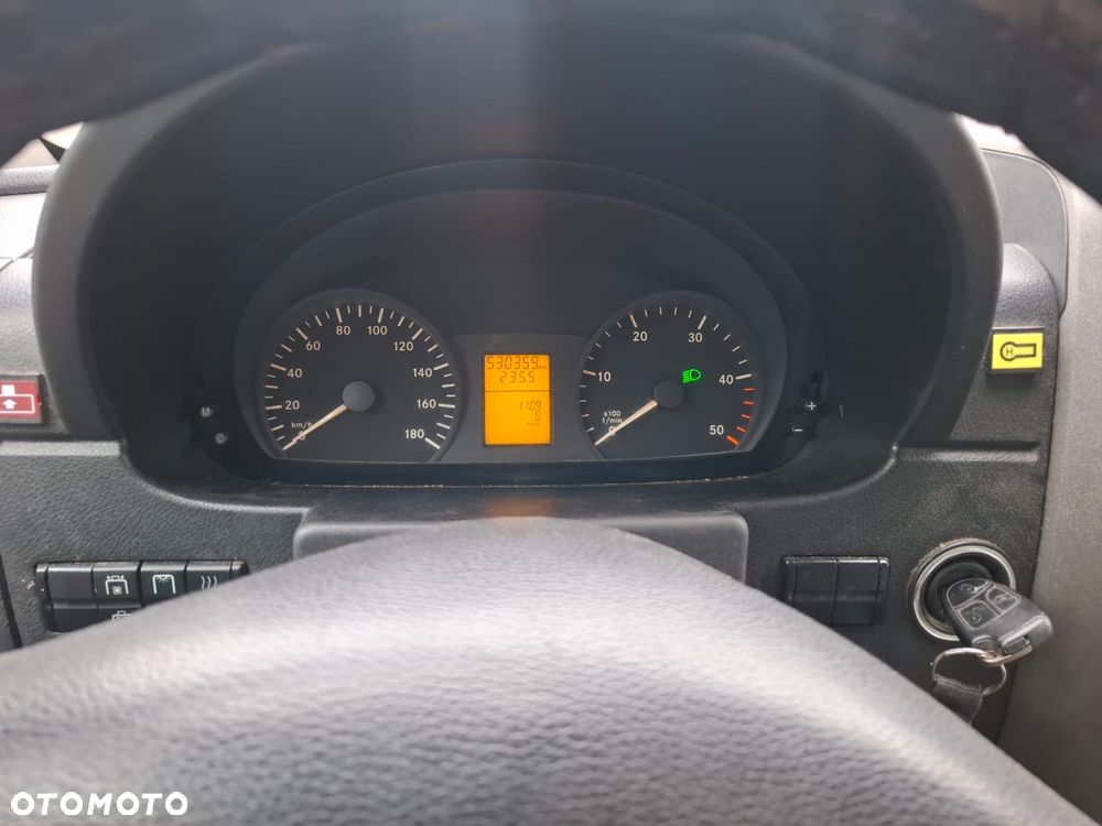 Mercedes-Benz Sprinter 515 - 22