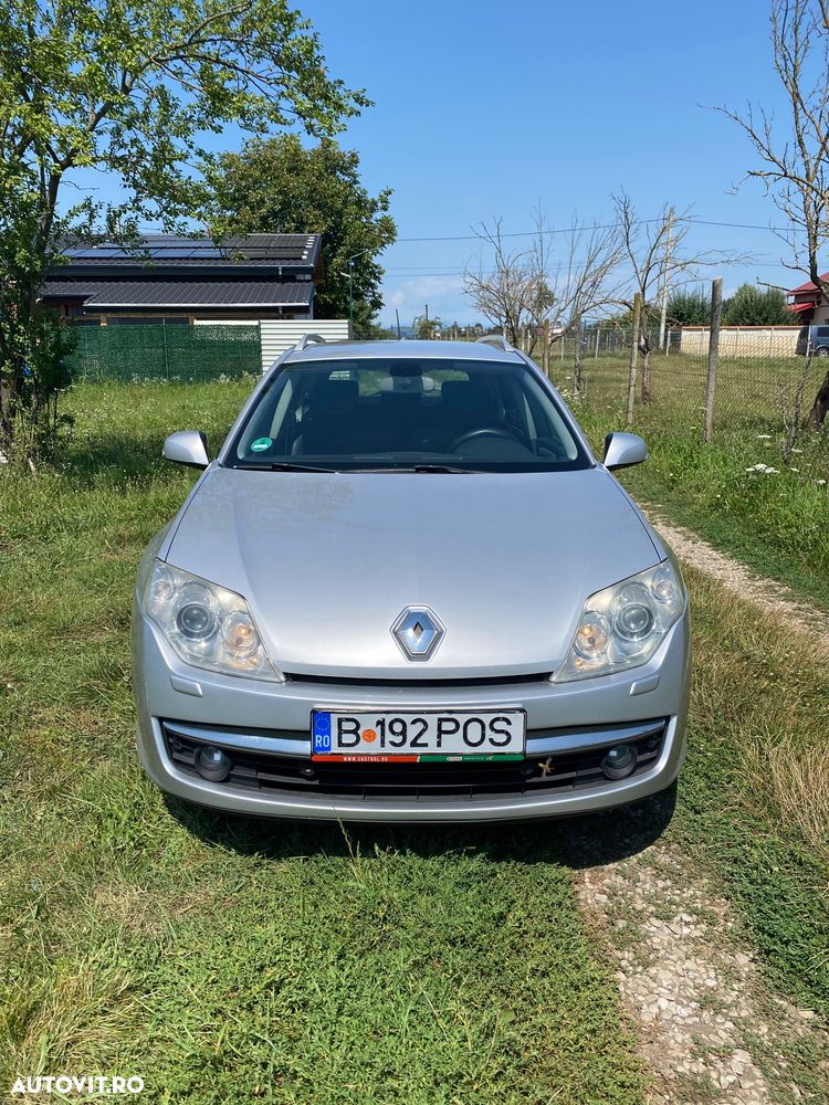Renault Laguna - 1
