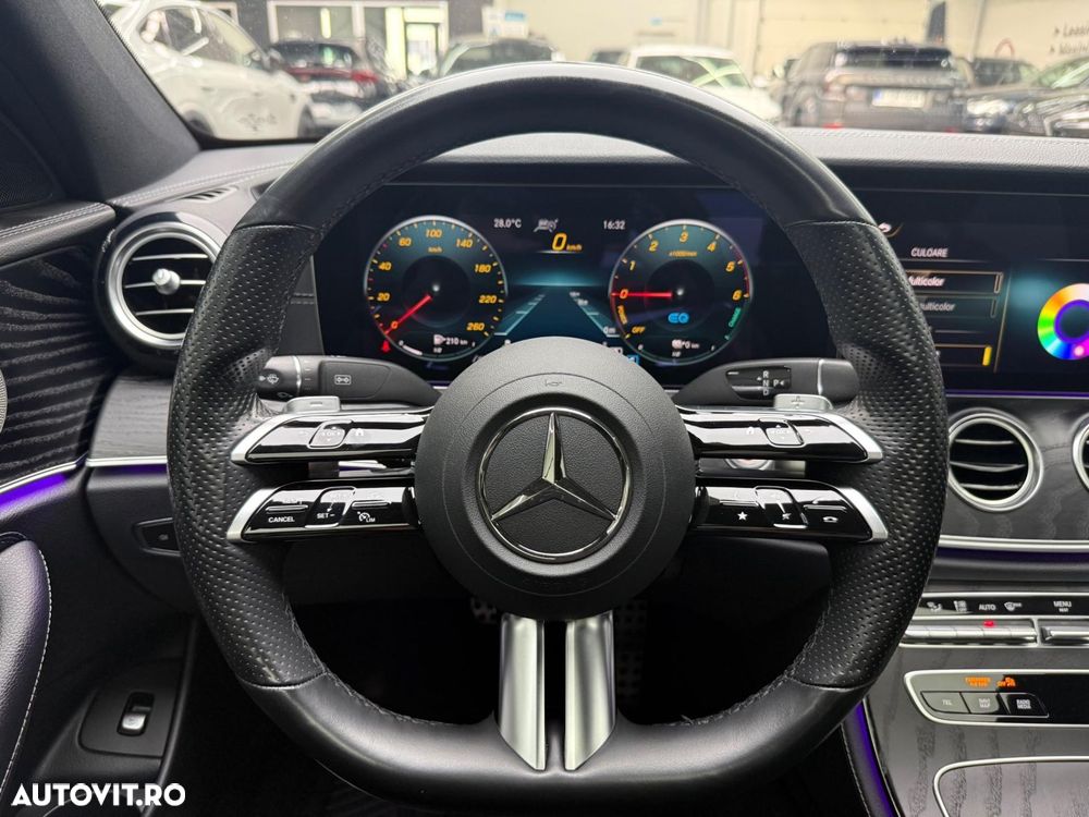 Mercedes-Benz E 300 de 4Matic 9G-TRONIC AMG Line - 8