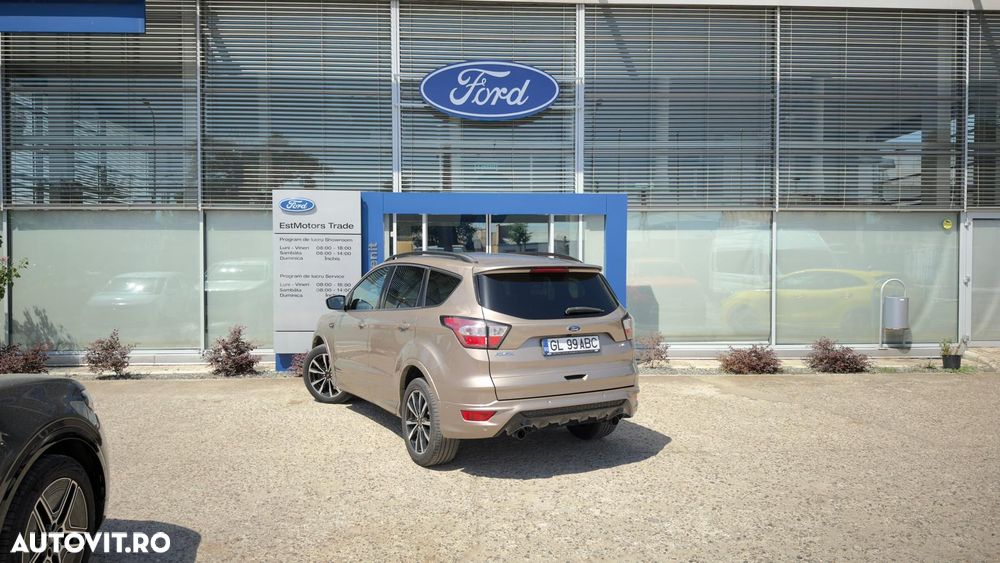Ford Kuga 2.0 TDCi 4WD Powershift ST-Line - 11