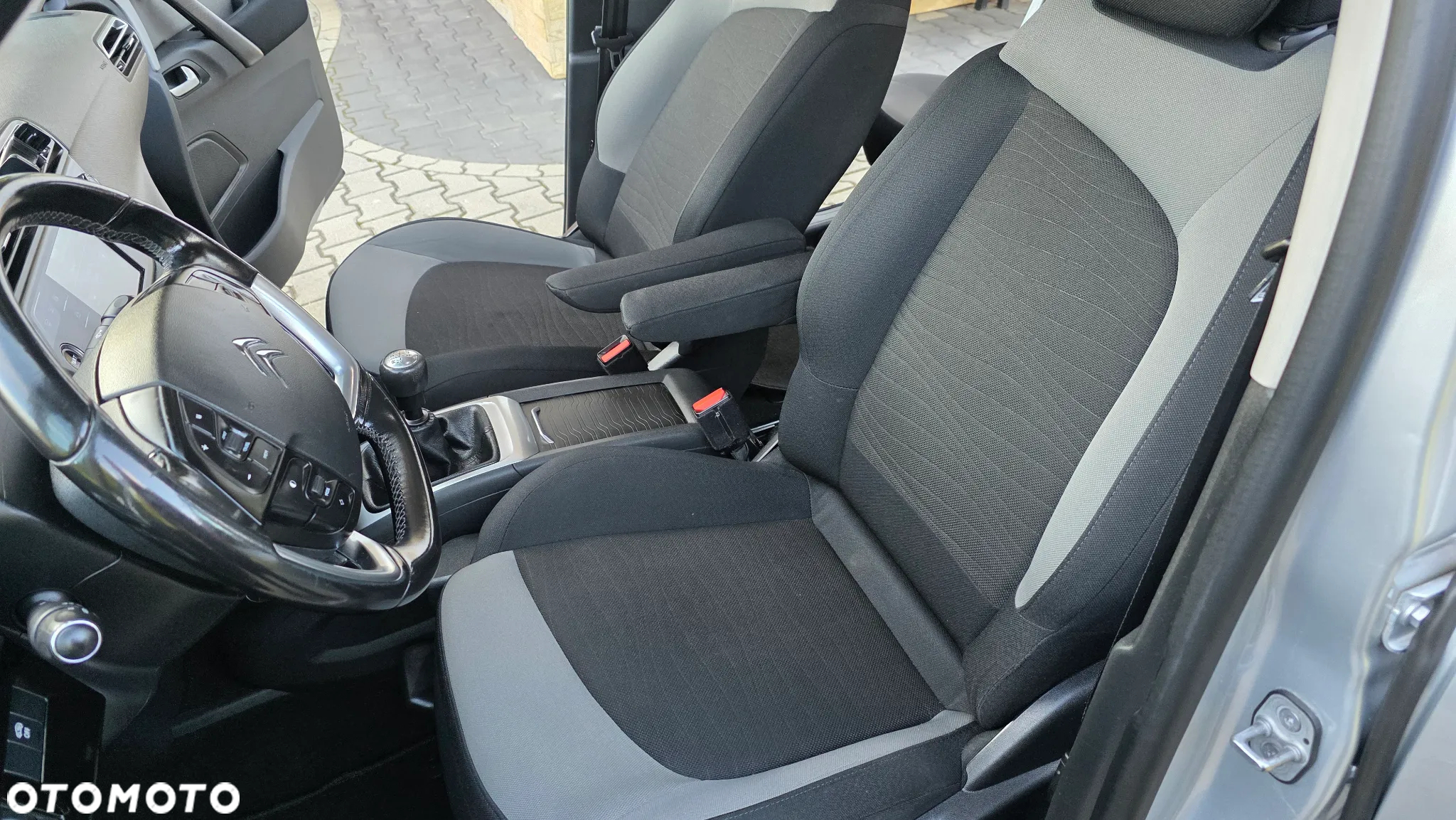 Citroën C4 Grand Picasso 2.0 HDi Exclusive - 18
