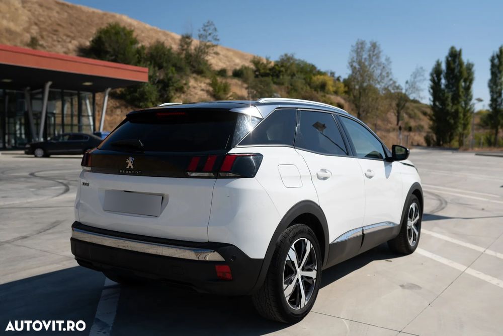 Peugeot 3008 1.5 BlueHDI 130 EAT8 Allure Pack - 5