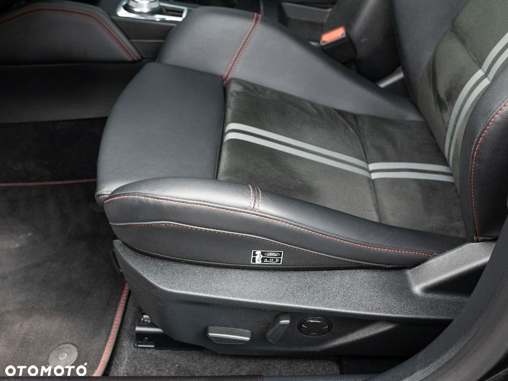 Ford Focus 2.3 EcoBoost ST X - 11