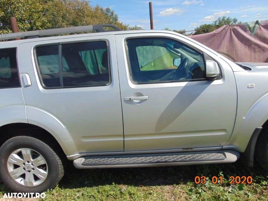 Usa Nissan Navara 2005-2010 usi fata Nissan Pathfinder stanga dreapta - 2