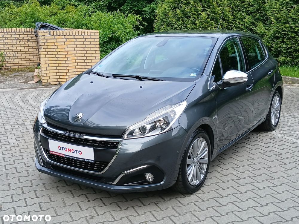 Peugeot 208 - 30
