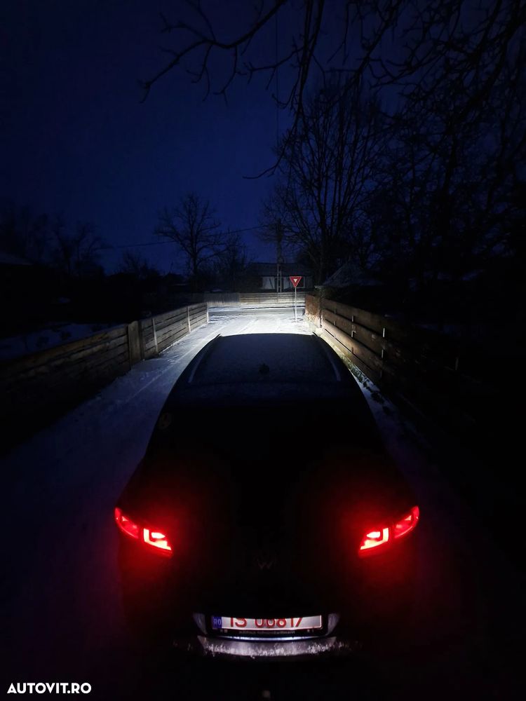 Volkswagen Tiguan 2.0 TDI SCR 4MOTION BlueMotion Technology DSG Lounge Sport & Style - 10