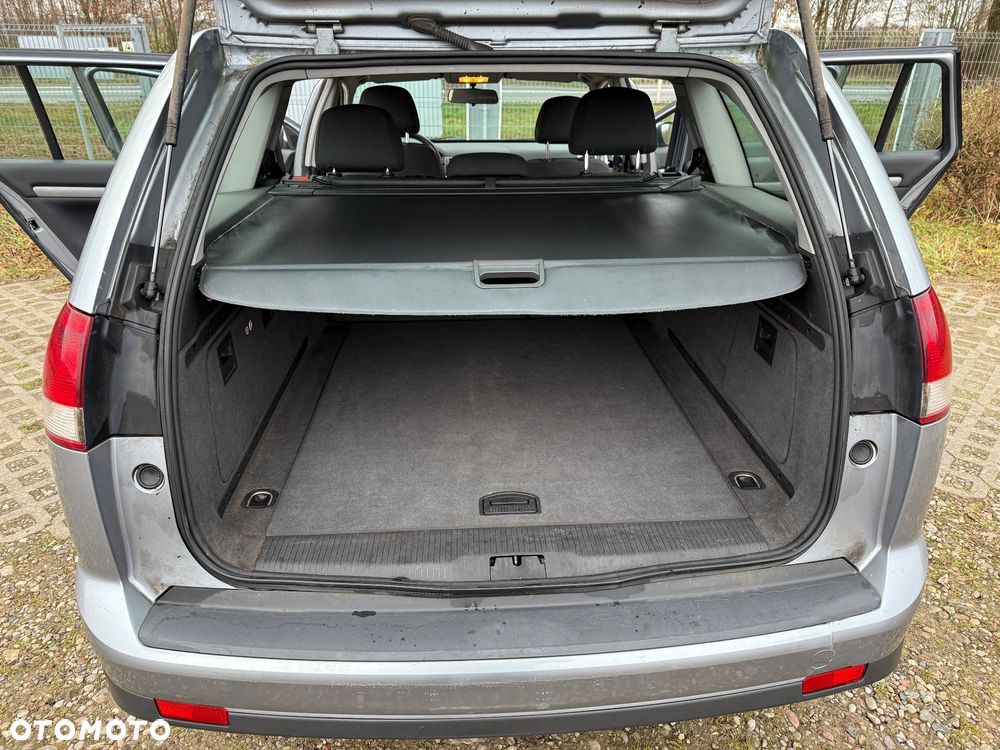 Opel Vectra 1.9 CDTI - 17