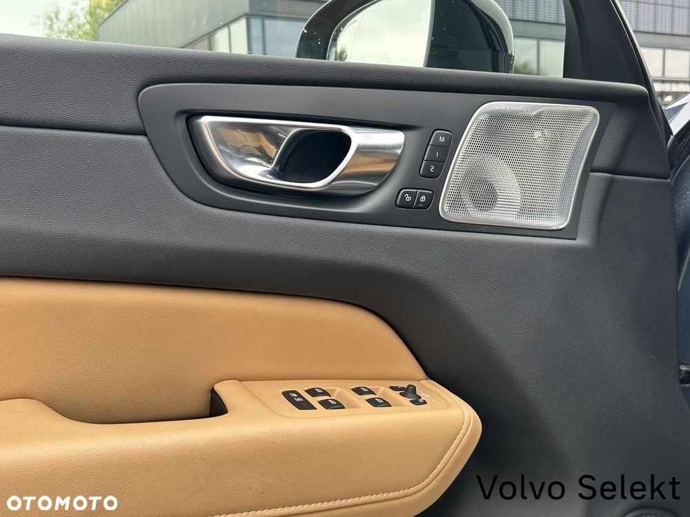 Volvo XC 60 - 13
