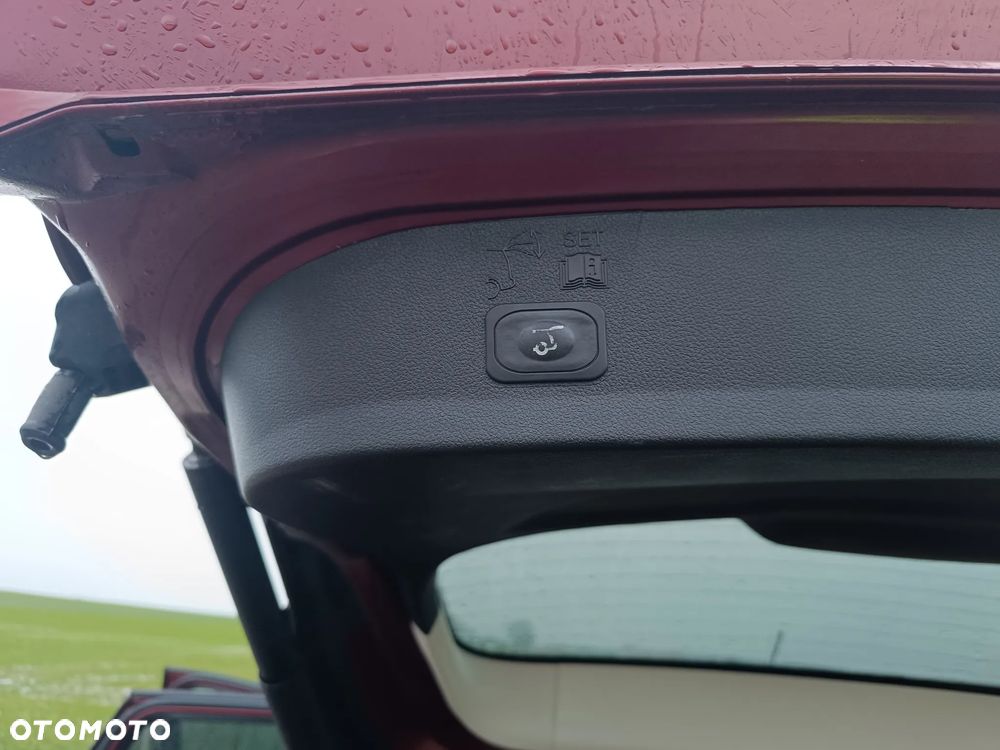 Ford Escape - 8