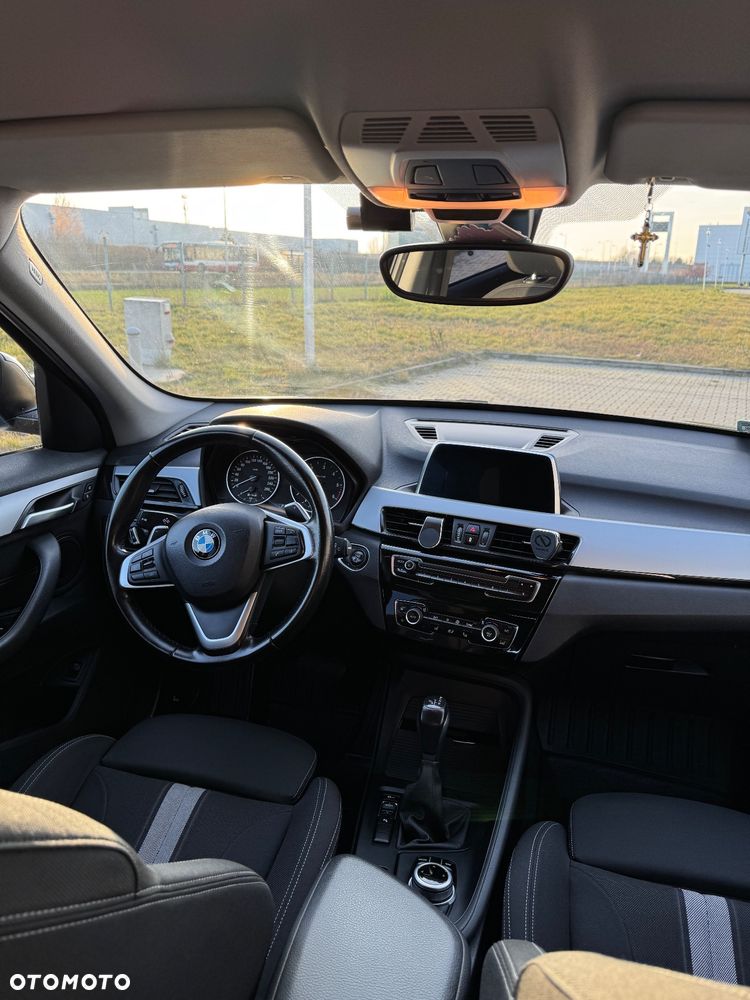 BMW X1 sDrive18d - 22