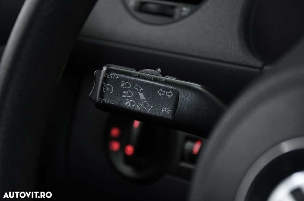 Volkswagen Caddy 1.6 TDI Comfortline DSG - 19