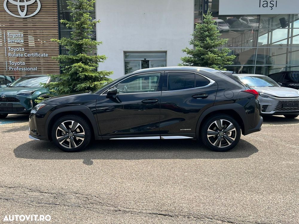 Lexus UX 250h Luxury Line - 7
