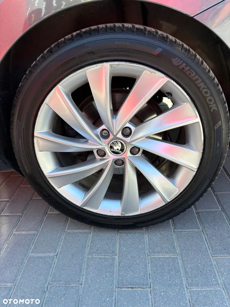 Skoda Superb 2.0 TDI Ambition - 8