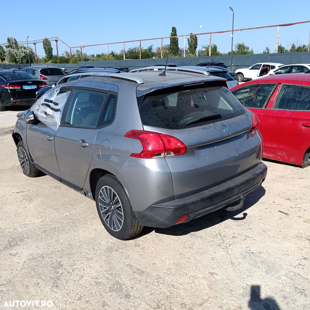 Dezmembrez Peugeot 2008 2014 Hatchback 1,2 vti - 3
