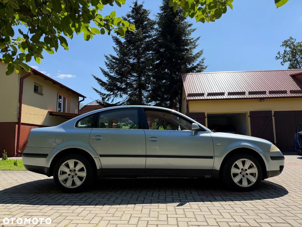 Volkswagen Passat - 5