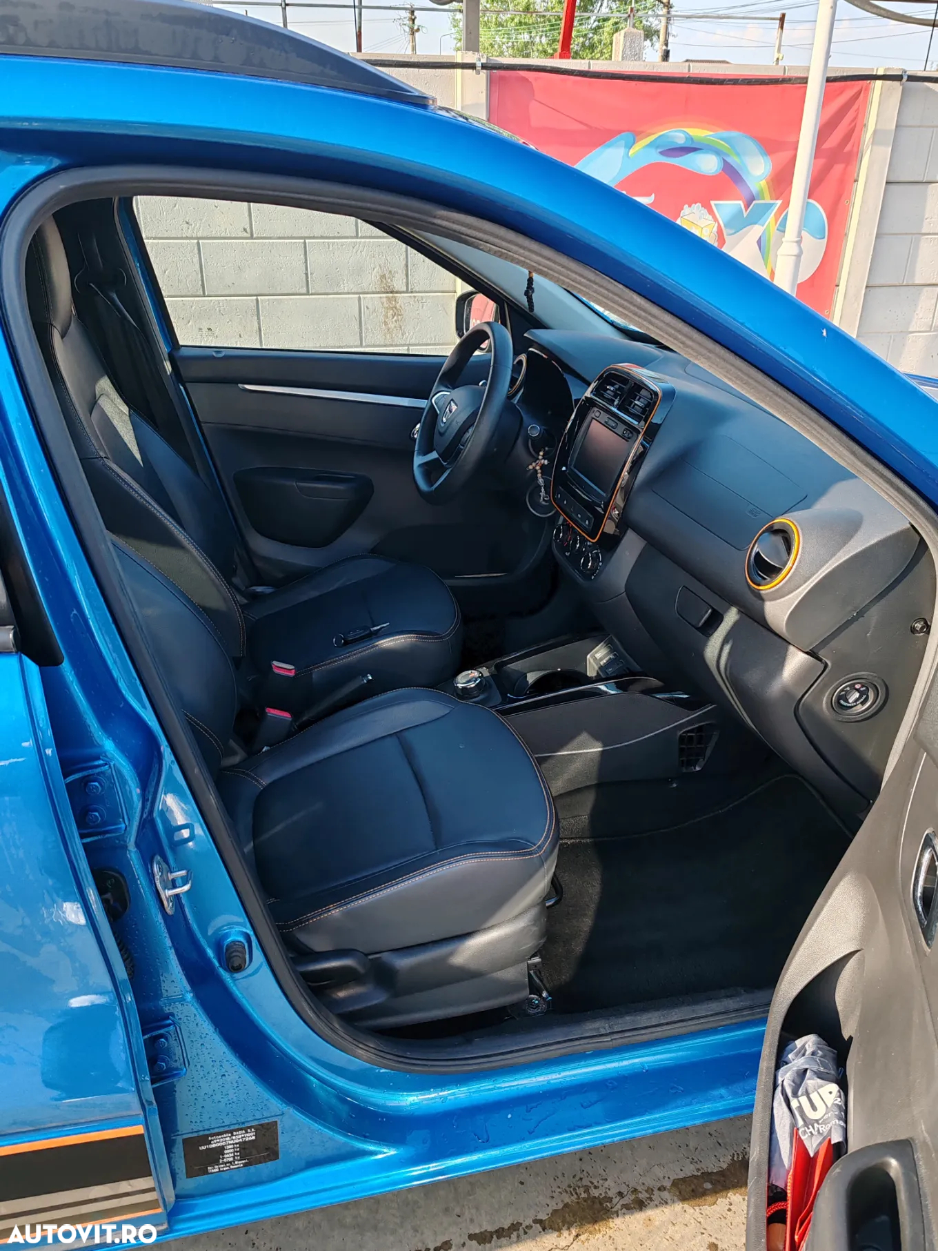 Dacia Spring Expression - 11