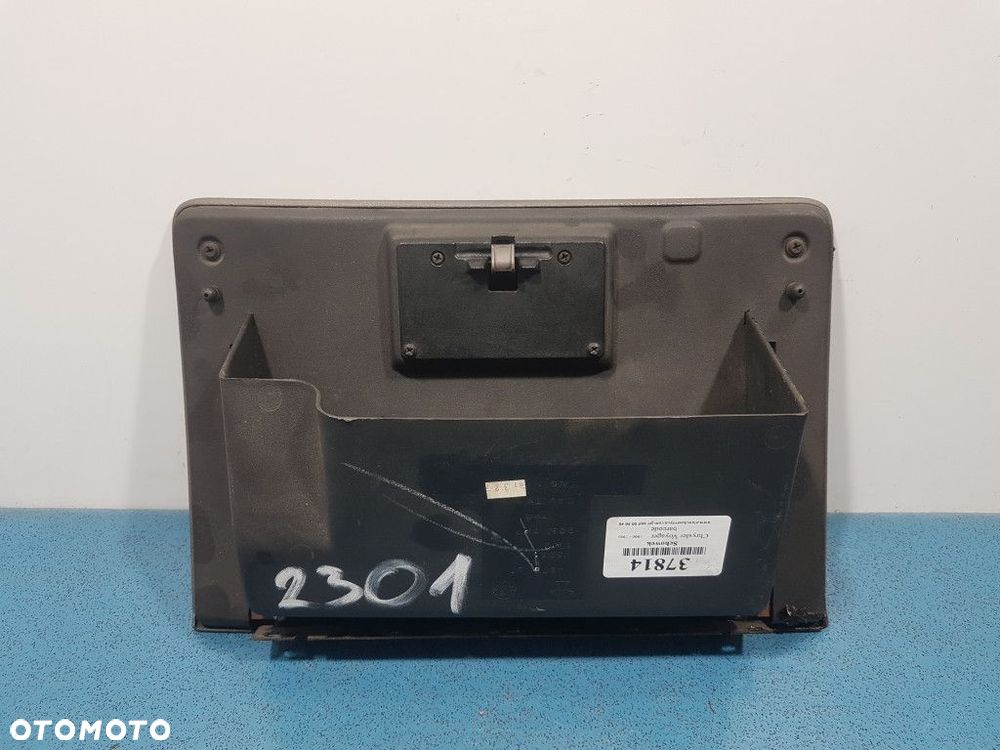 CHRYSLER VOYAGER II SCHOWEK DESKI ROZDZIELCZEJ 04678067 - 2