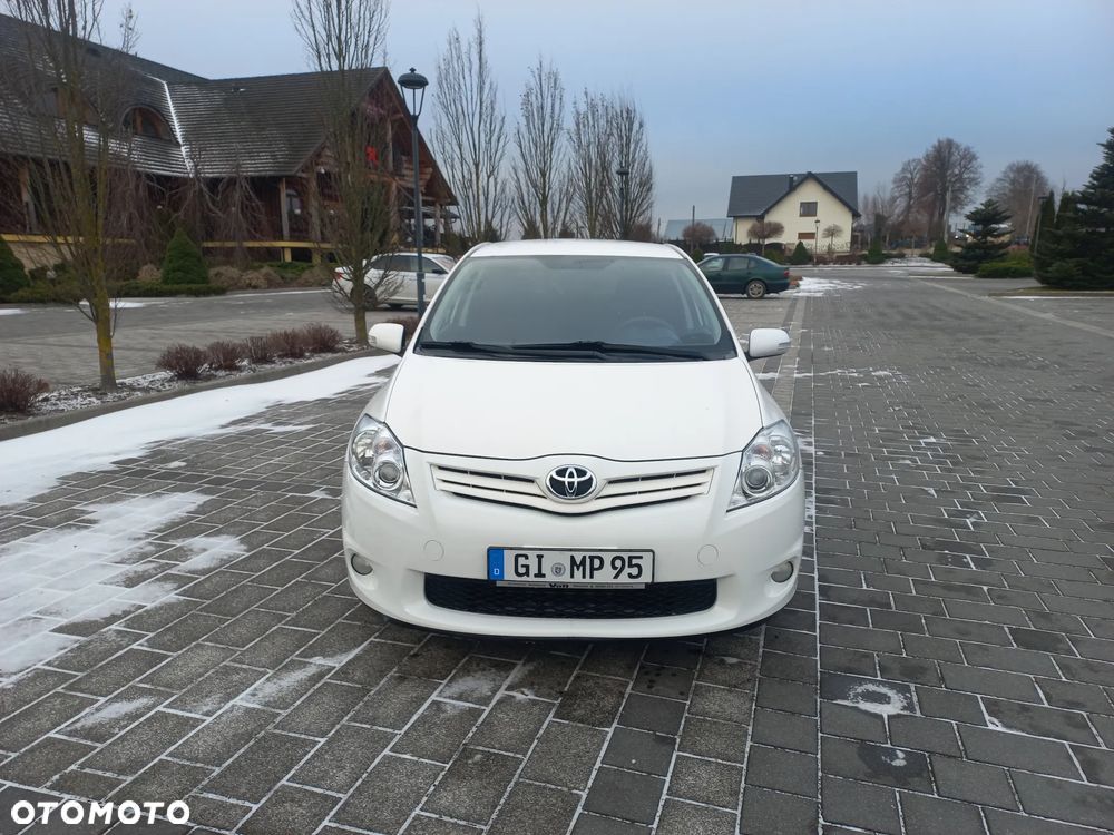 Toyota Auris 1.6 Life+ - 2