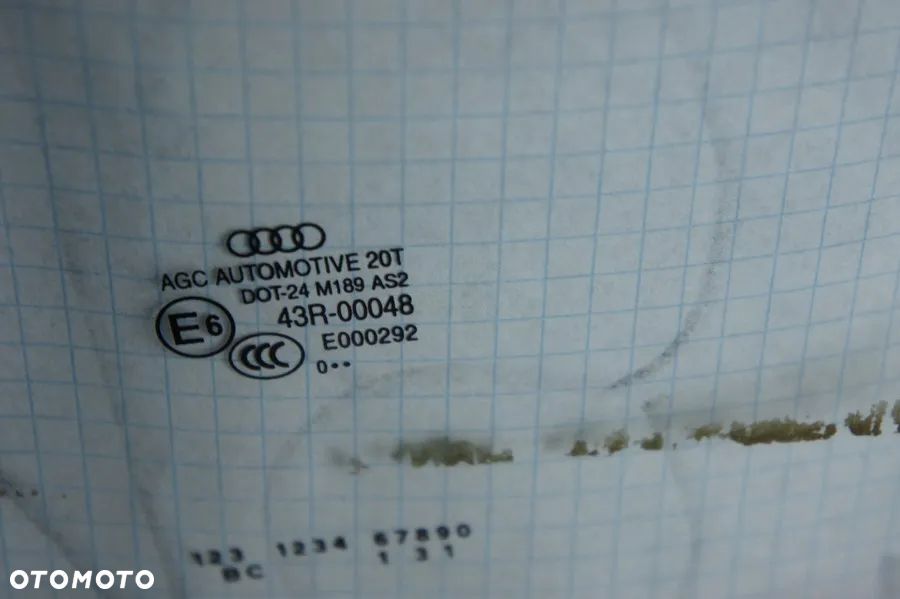 NR 182 Szyba lewy tył Audi Q3 2010 - 3