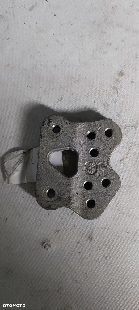 * SUZUKI GSX-R 600\750 mocowanie setu kierowcy prawy - 2
