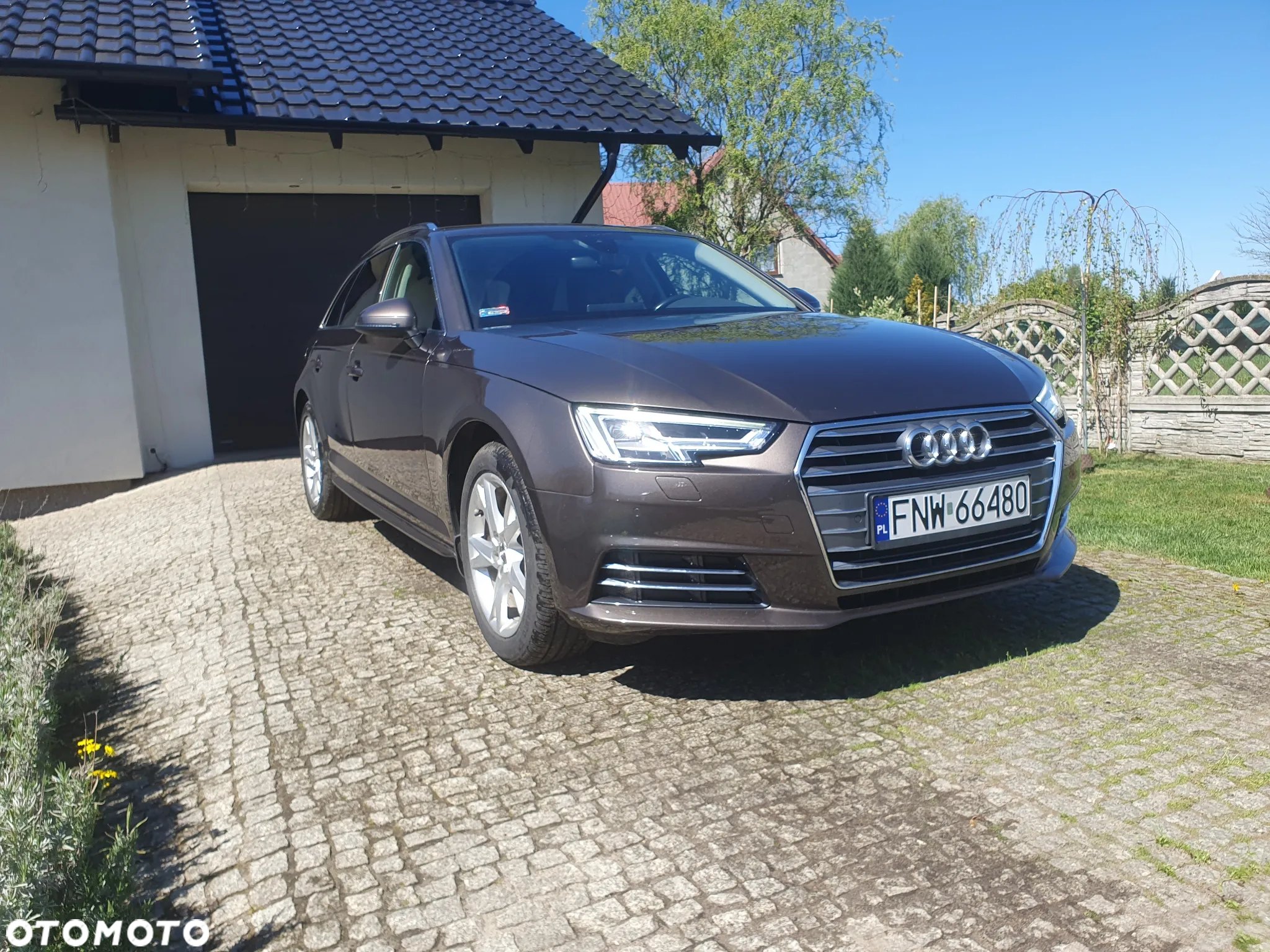 Audi A4 - 4