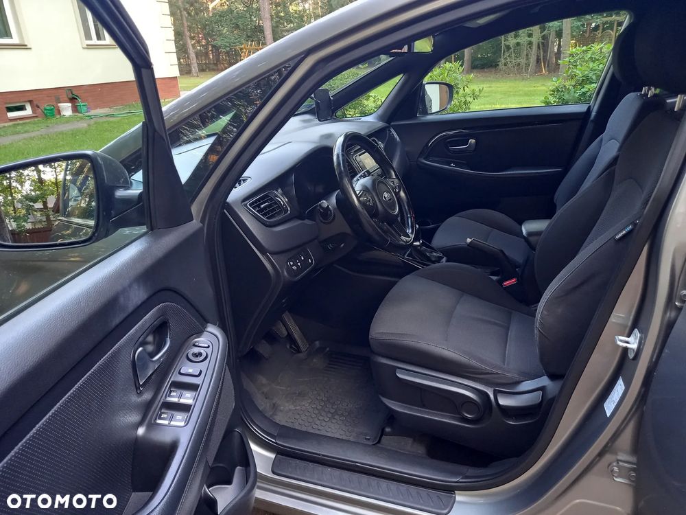 Kia Carens 1.7 CRDi L - 14