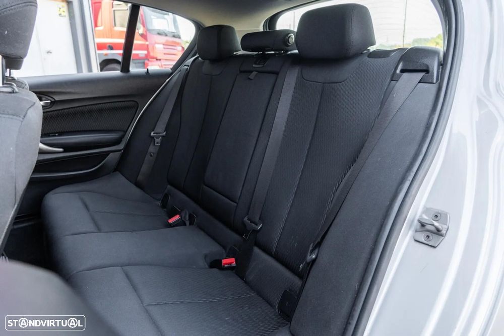 BMW 116 d Line Sport - 10