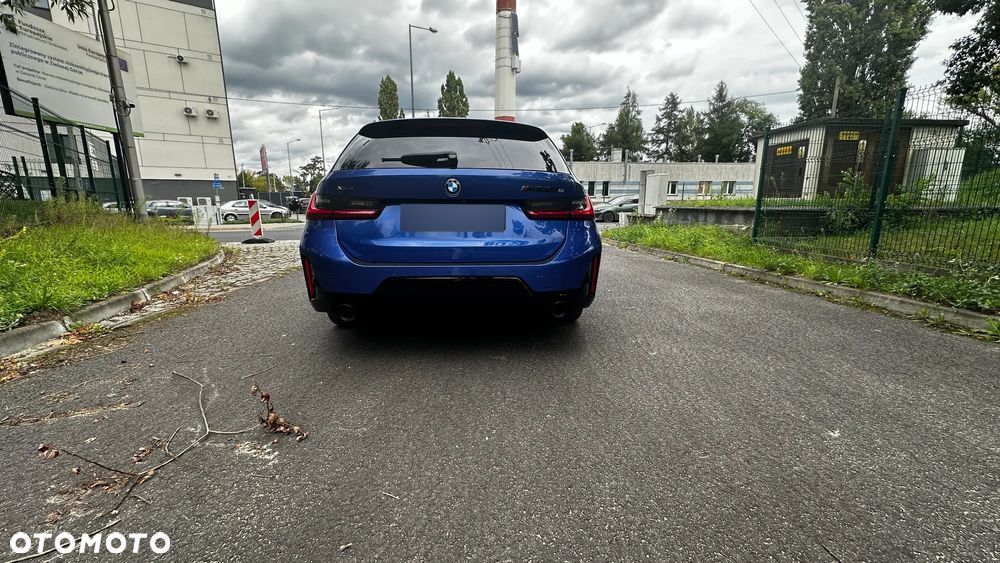 BMW Seria 3 330e xDrive - 3