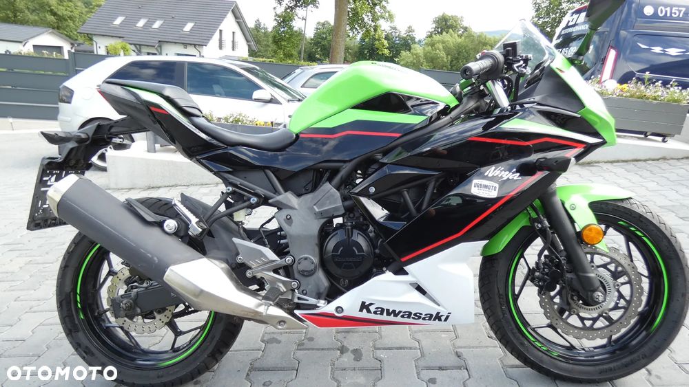 Kawasaki Ninja - 1