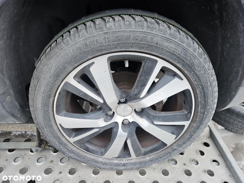 Peugeot 2008 1.6 BlueHDi Crossway - 12