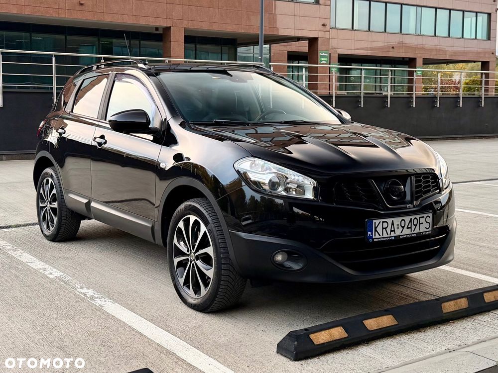 Nissan Qashqai 1.6 360 - 12