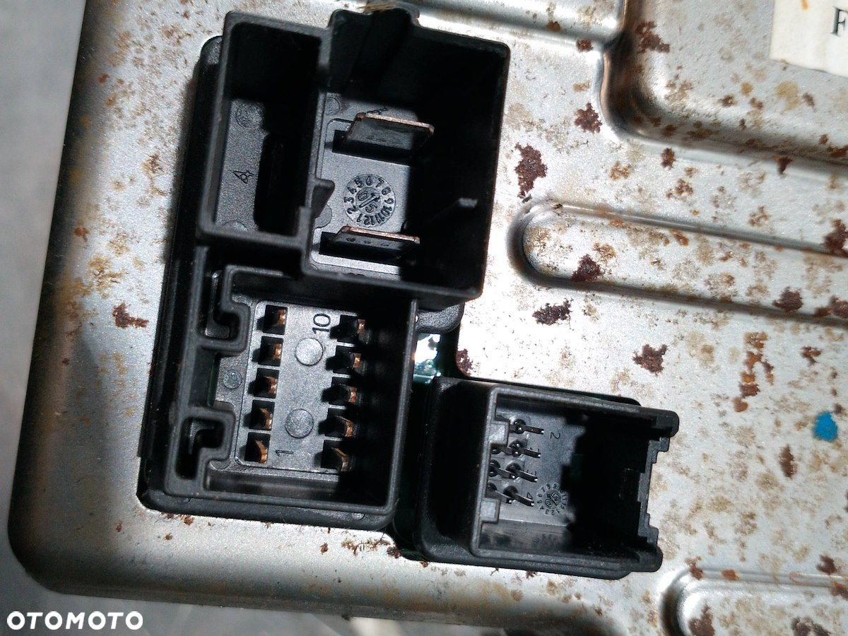 WSPOMAGANIE ELEKTRYCZNE, PION FIAT GRANDE PUNTO 26110312  26117861 1.3 - 4