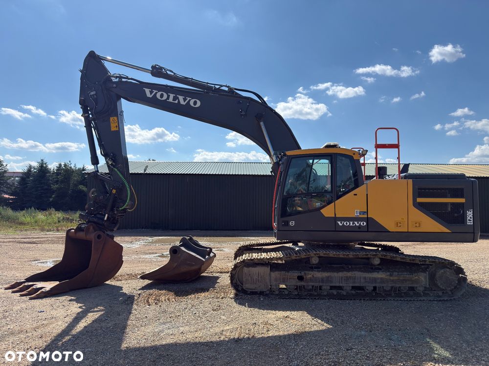 Volvo EC 250 EL - 2