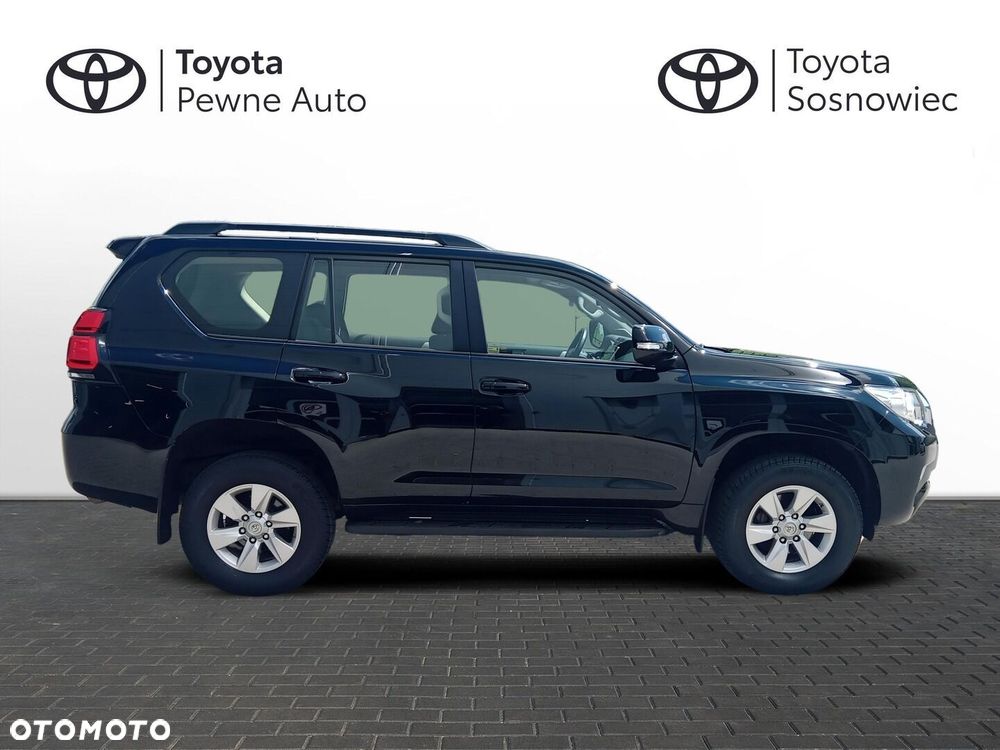 Toyota Land Cruiser - 7