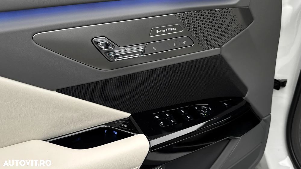 BMW Seria 7 740 xDrive MHEV - 12